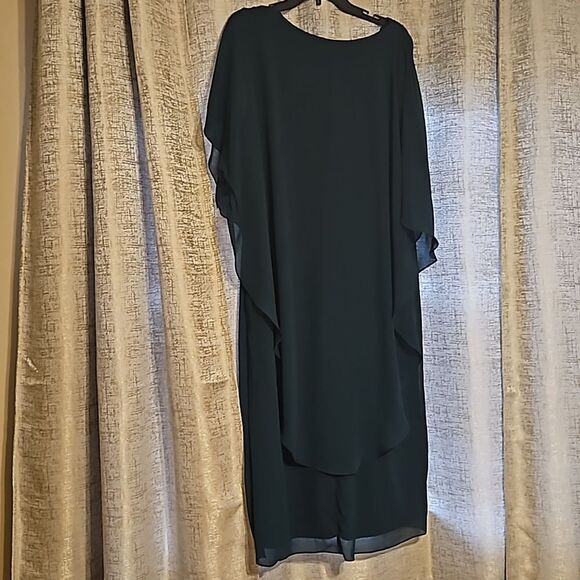 Dark Green Arcera - Picture 7 of 11